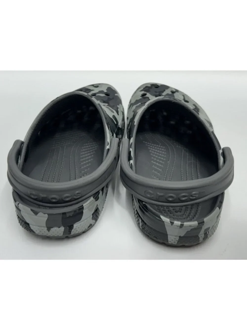 Crocs Kids Classic Camouflage Clogs Gray Black Camo Slip On Shoes Youth J4